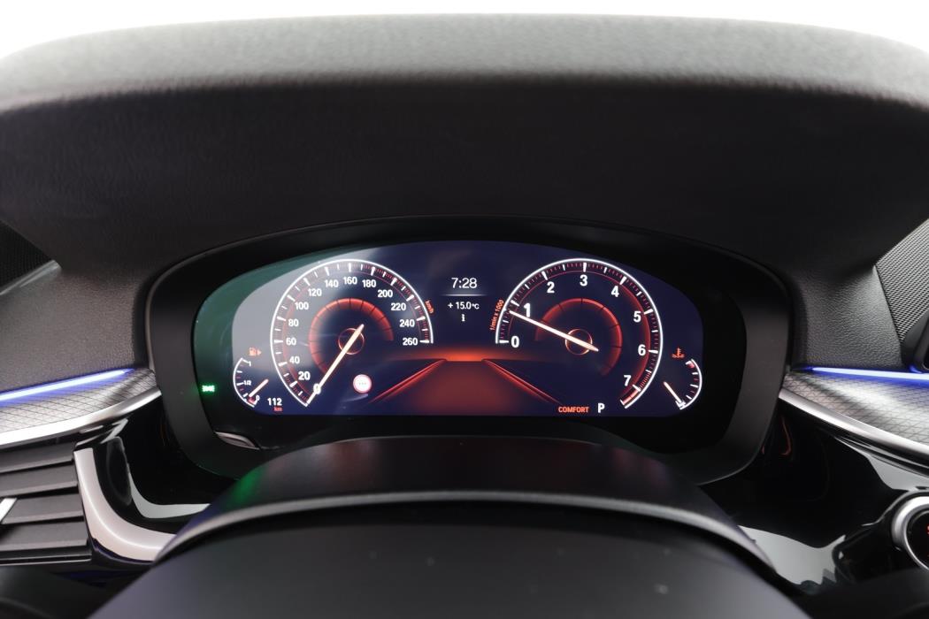 BMW 530 2019
