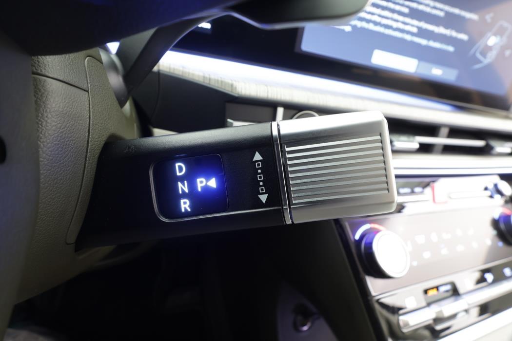 HYUNDAI SANTA FE 2025