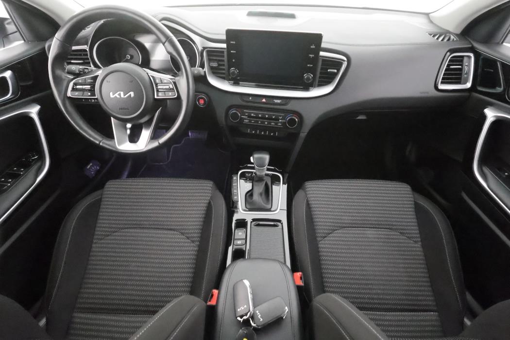 KIA XCEED 2023