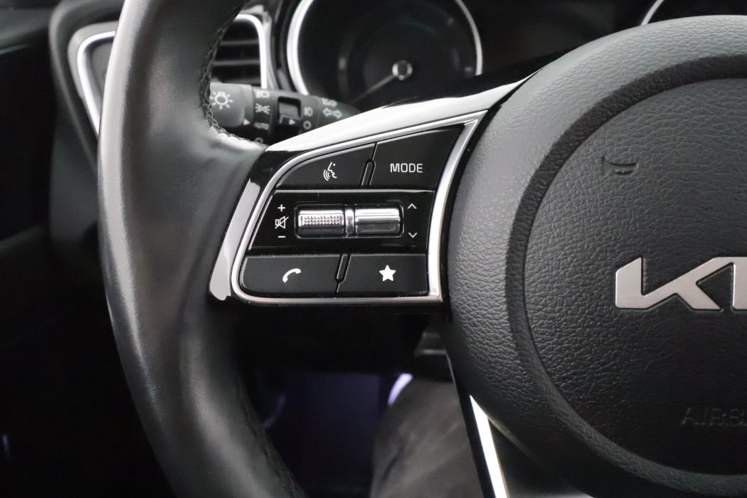 KIA XCEED 2023