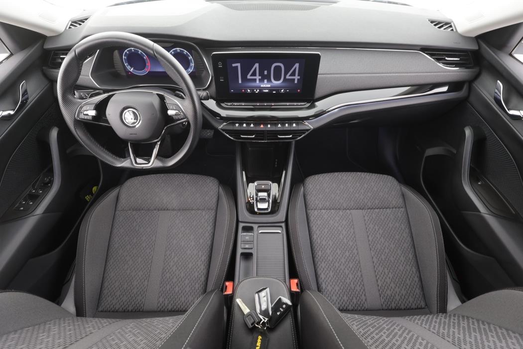 SKODA OCTAVIA 2024
