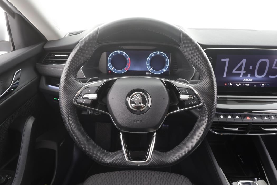 SKODA OCTAVIA 2024