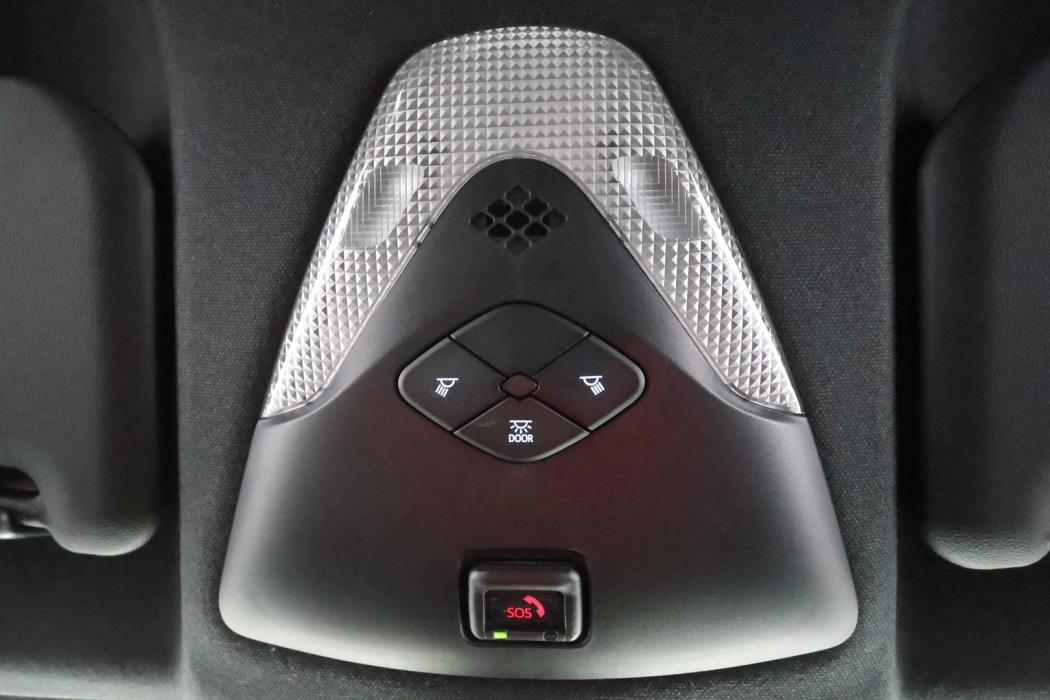 TOYOTA C-HR 2023
