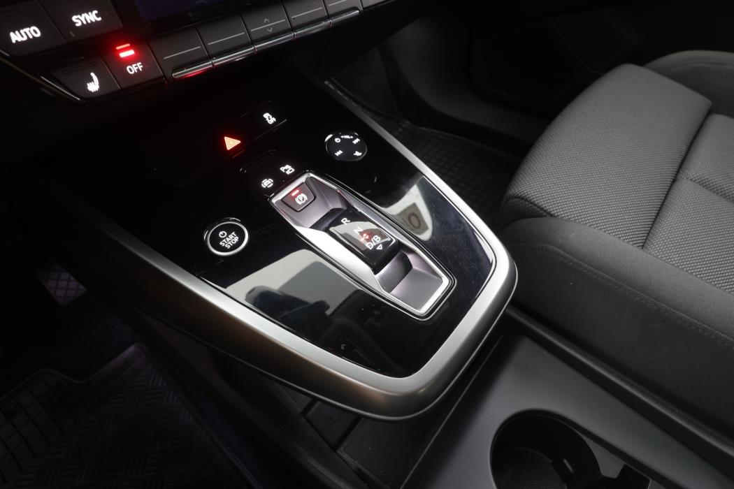 AUDI Q4 E-TRON 2022
