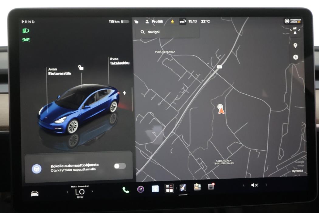 TESLA MODEL 3 2022
