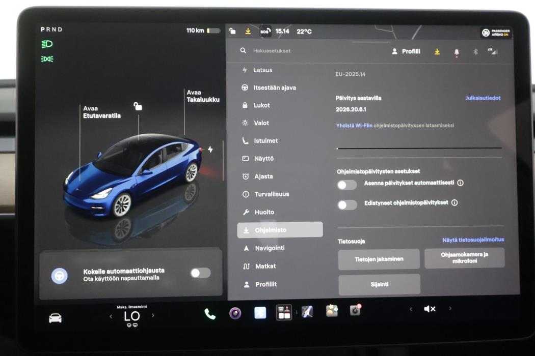 TESLA MODEL 3 2022