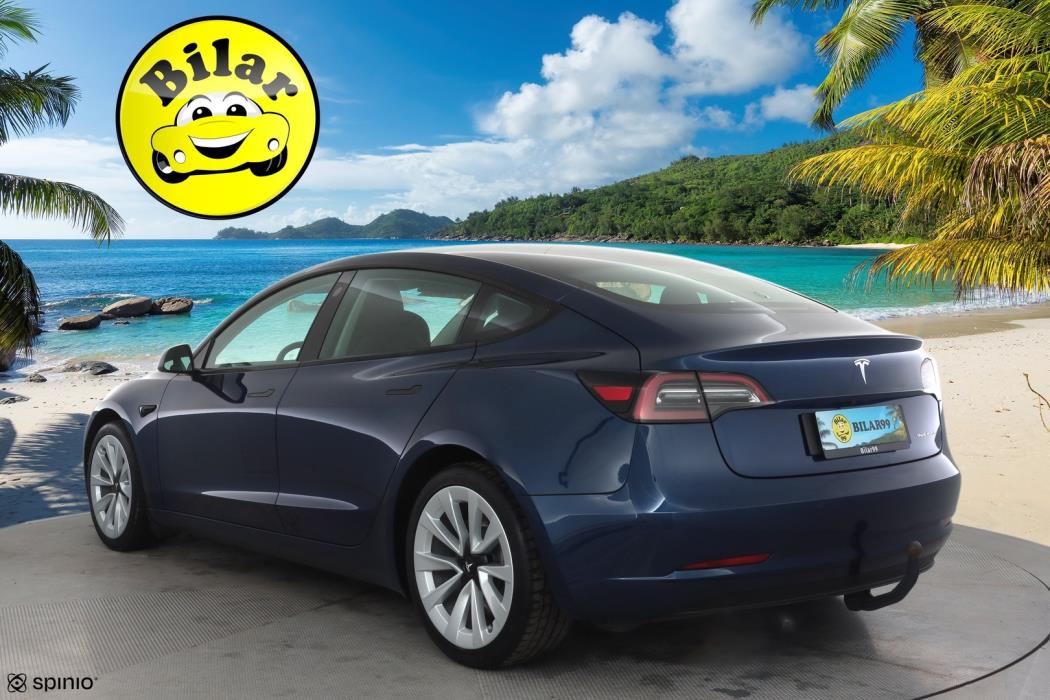TESLA MODEL 3 2022