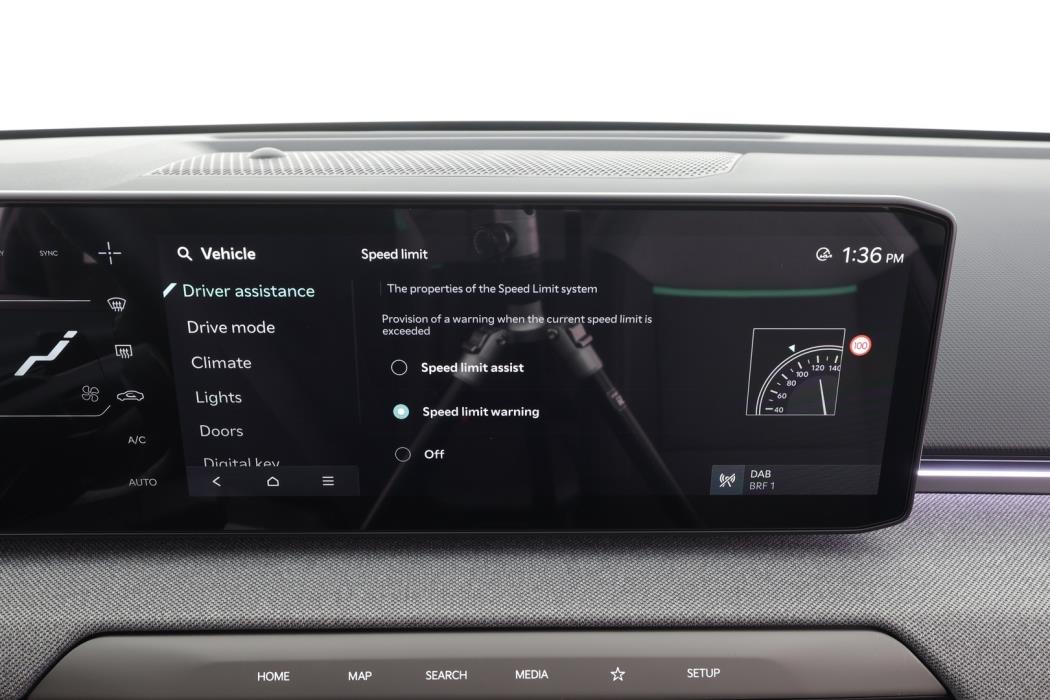 KIA EV4 2026