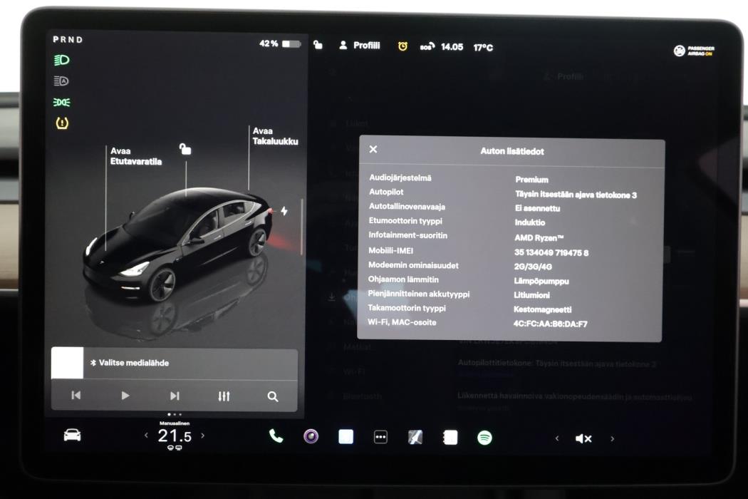 TESLA MODEL 3 2023
