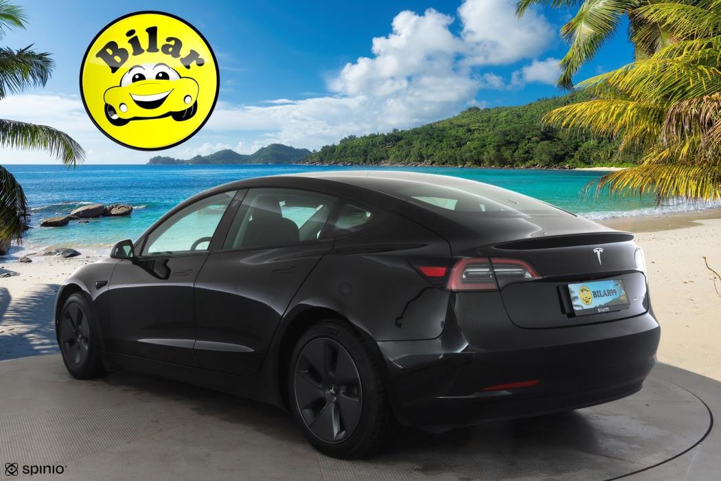 TESLA MODEL 3 2023