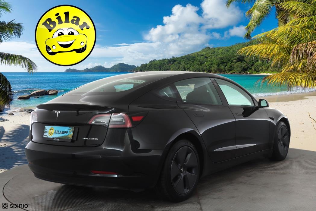 TESLA MODEL 3 2023