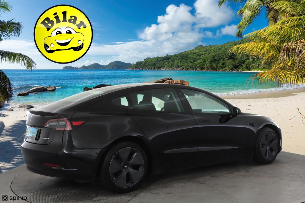 TESLA MODEL 3 2023