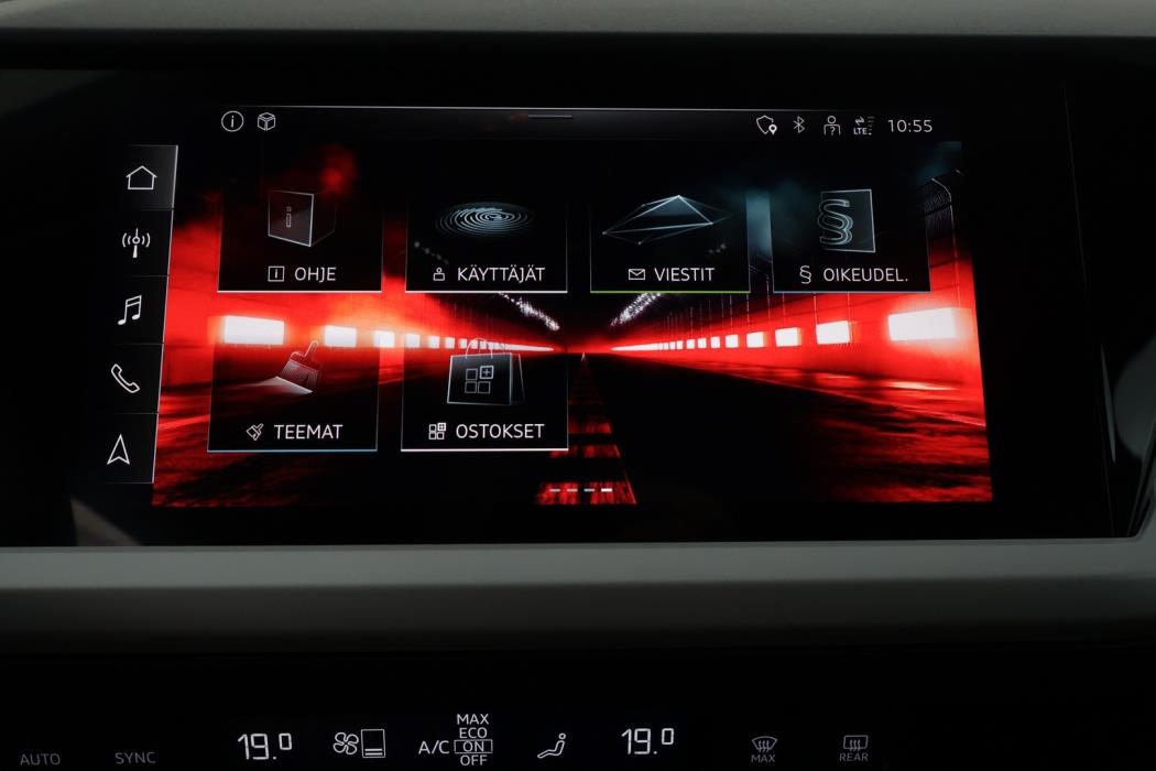 AUDI Q4 E-TRON 2023
