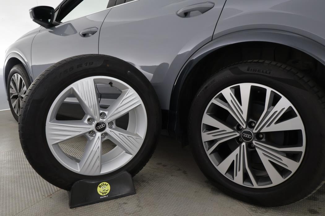 AUDI Q4 E-TRON 2023