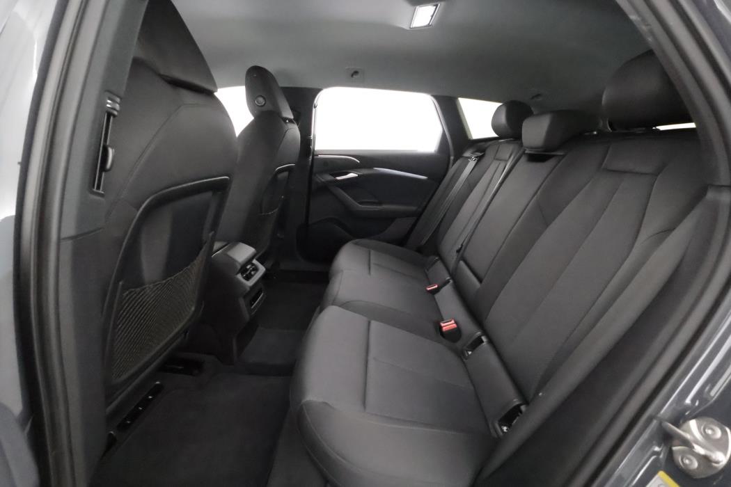 AUDI A6 E-TRON 2025