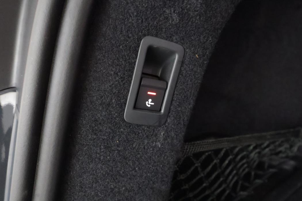 AUDI A6 E-TRON 2025