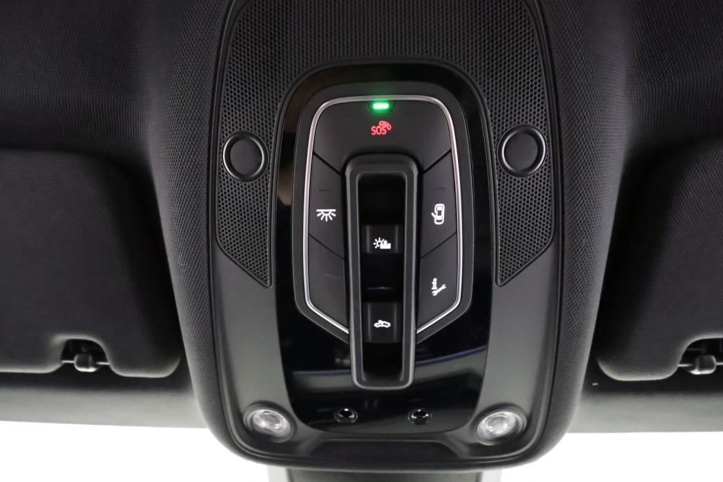 AUDI e-tron 2022