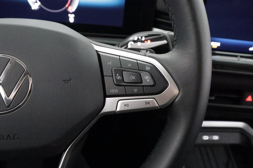 VOLKSWAGEN T-CROSS 2023