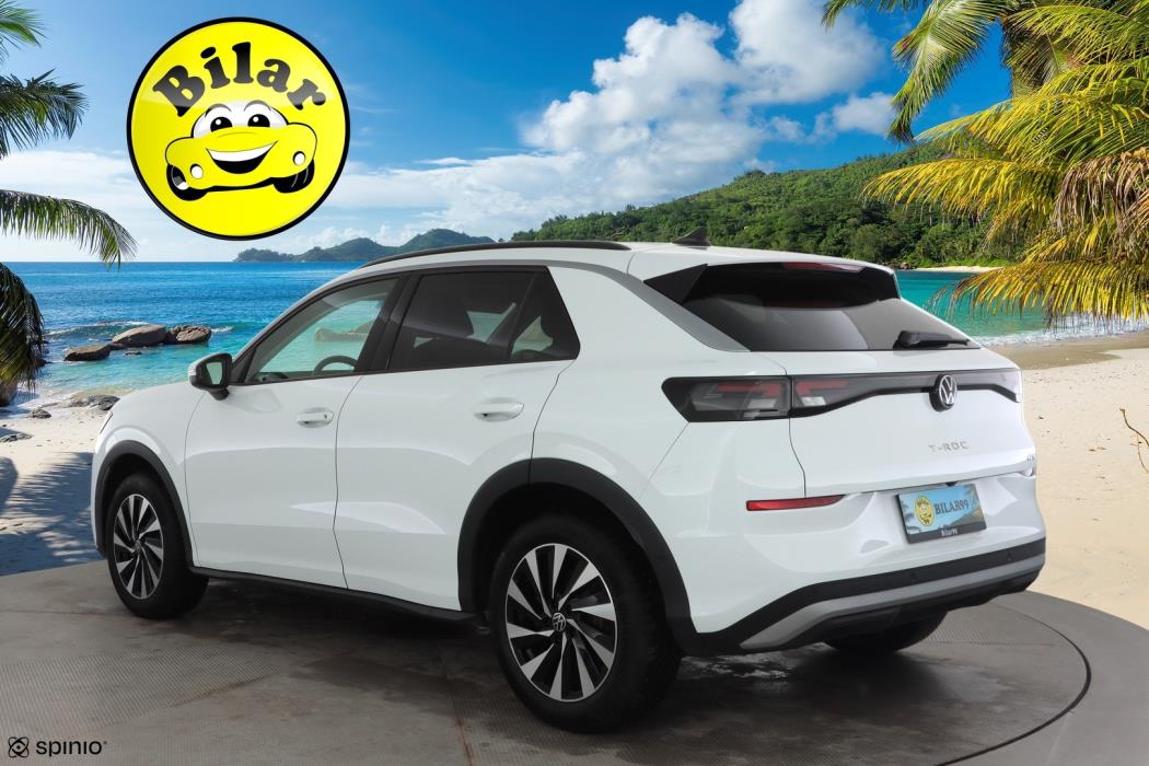 VOLKSWAGEN T-CROSS 2023