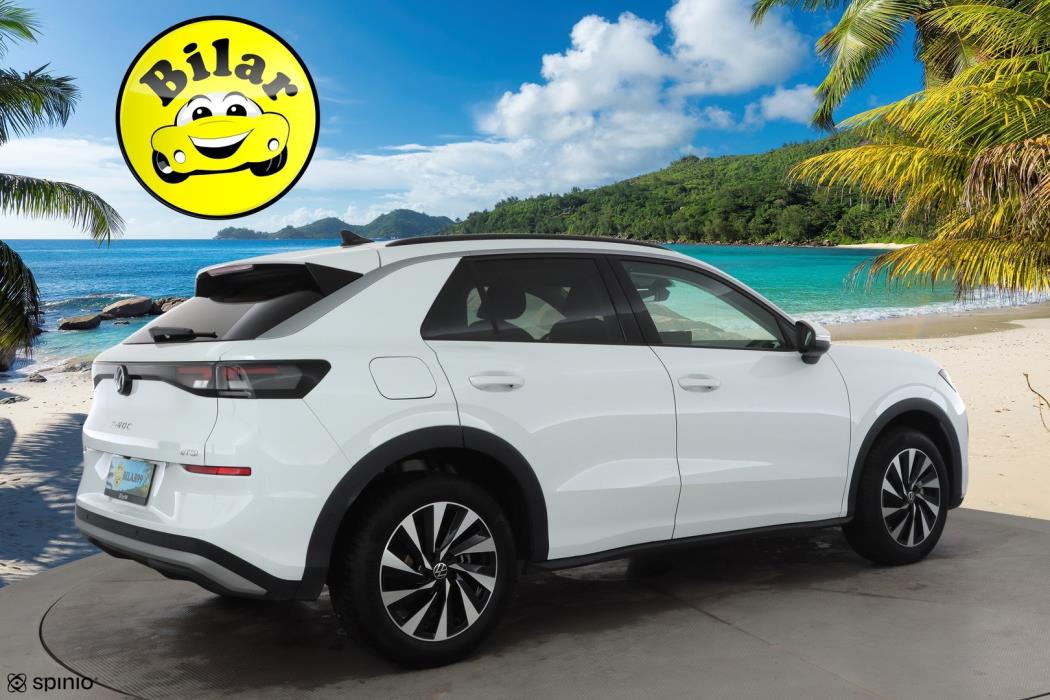 VOLKSWAGEN T-CROSS 2023