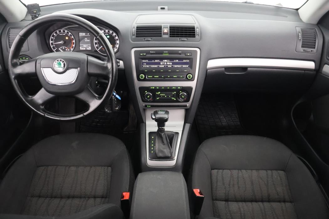SKODA Octavia 2010