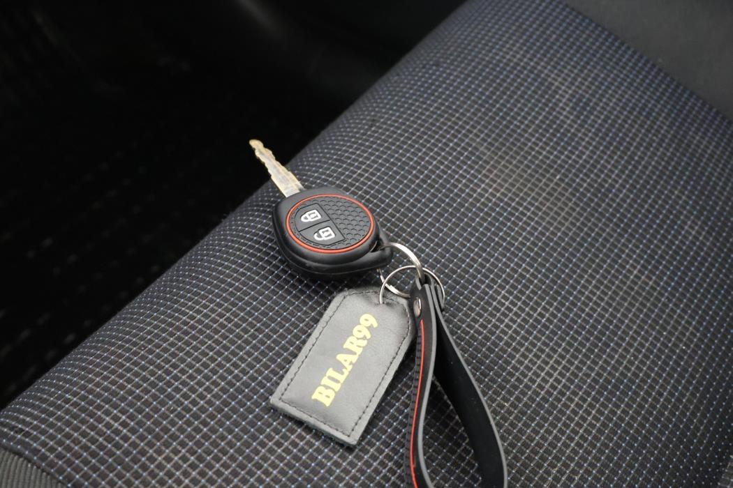 SUZUKI Swift 2006