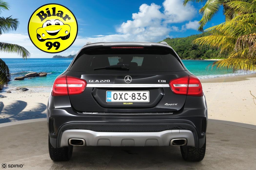 MERCEDES-BENZ GLA 2015