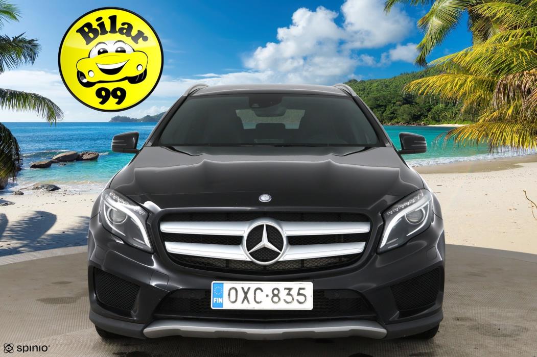 MERCEDES-BENZ GLA 2015