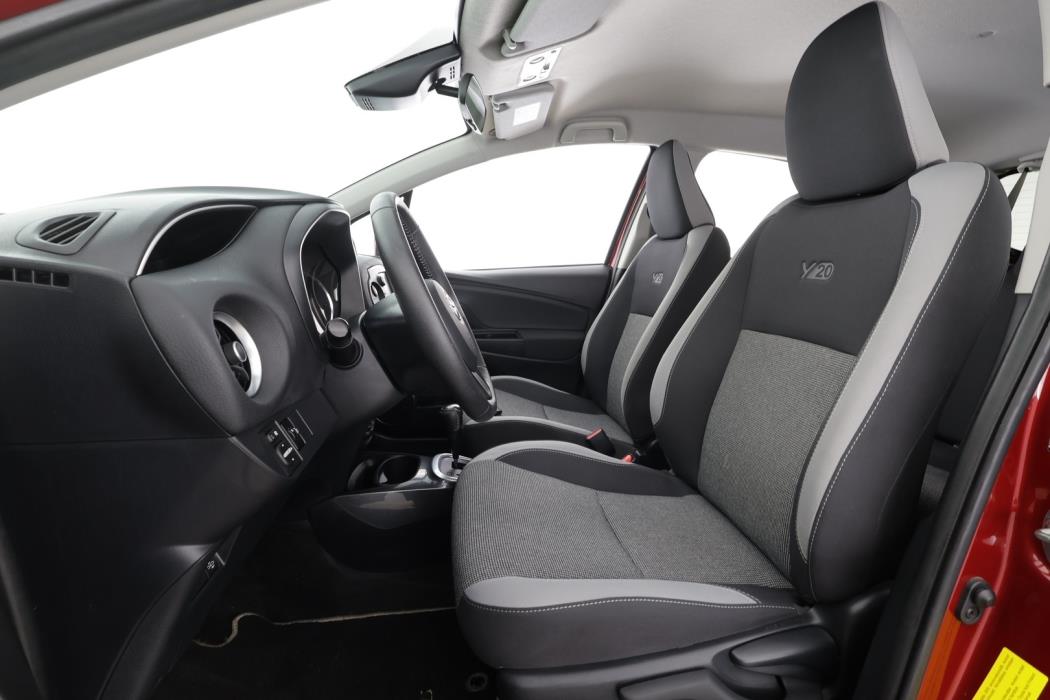 TOYOTA Yaris 2020