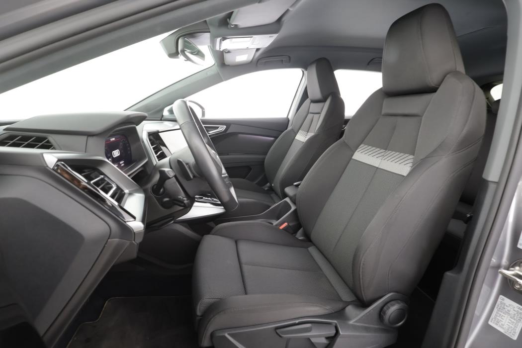 AUDI Q4 e-tron 2023