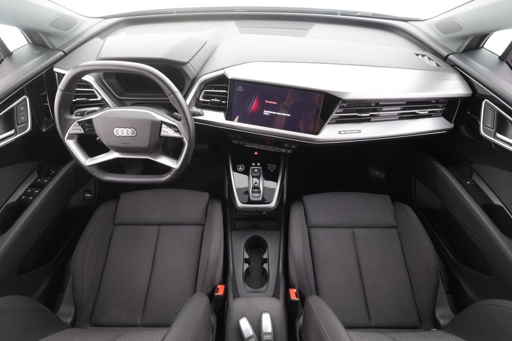 AUDI Q4 e-tron 2023