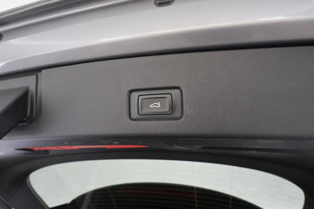 AUDI Q4 e-tron 2023