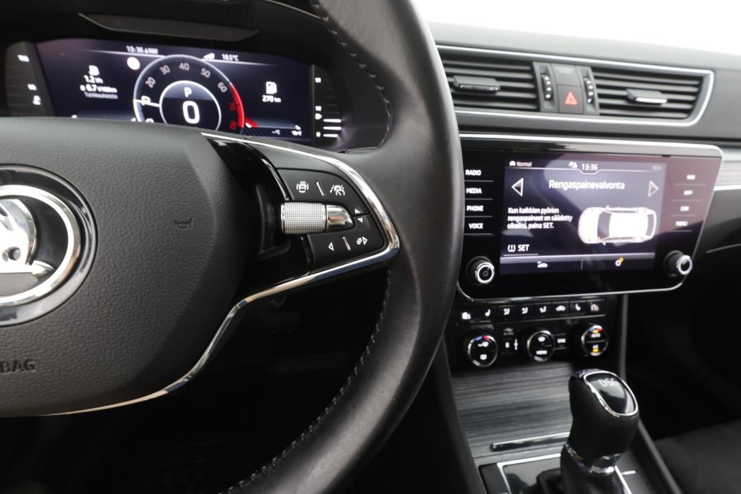 SKODA Superb 2021