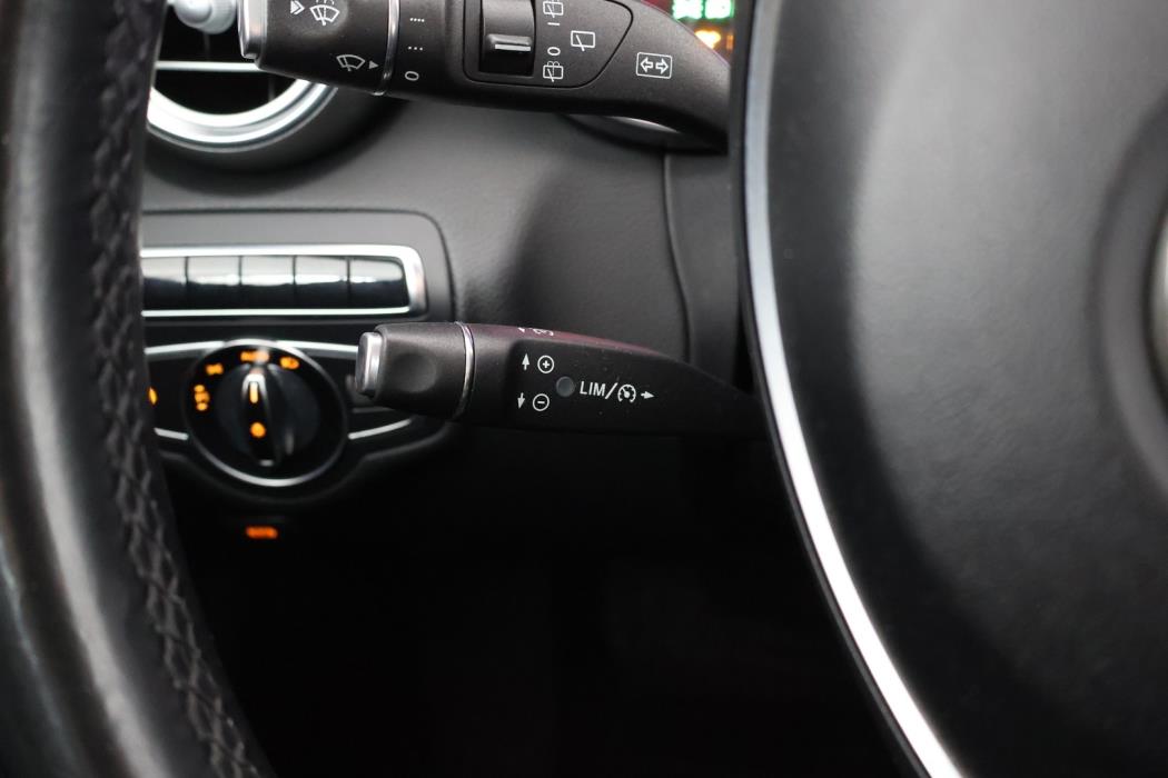MERCEDES-BENZ C 2016