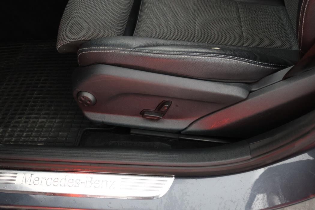 MERCEDES-BENZ C 2016
