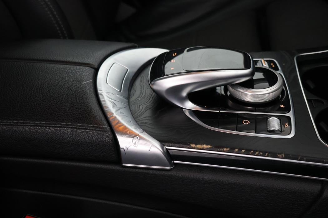 MERCEDES-BENZ C 2016