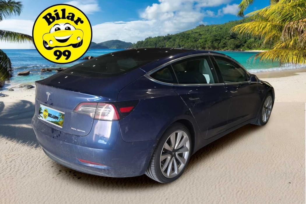 TESLA Model 3 2020