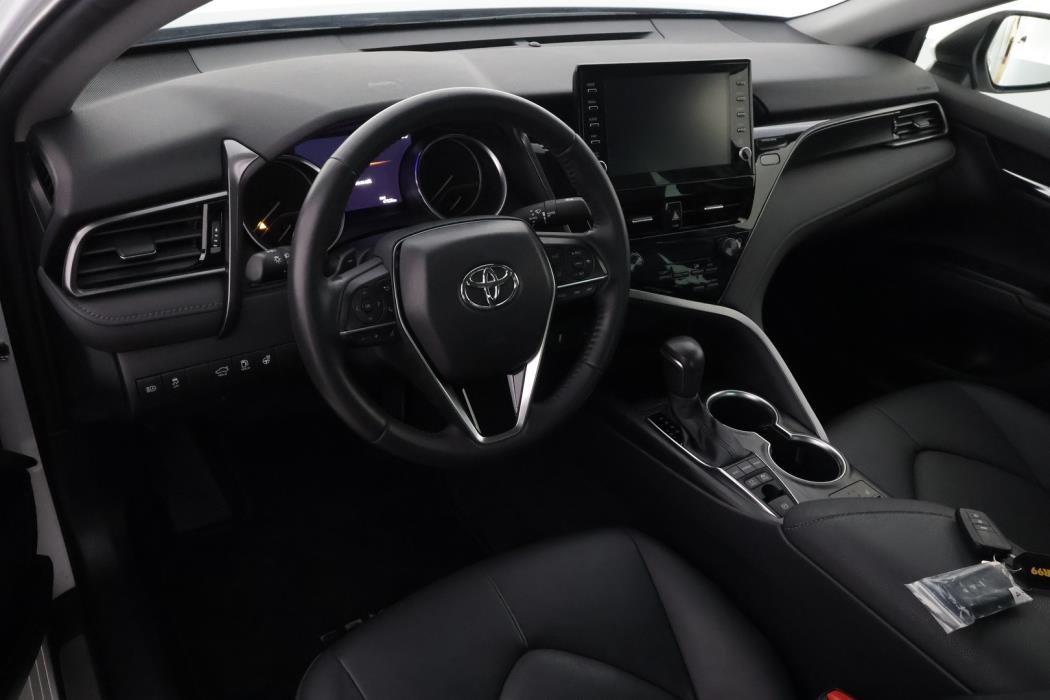 TOYOTA Camry 2024