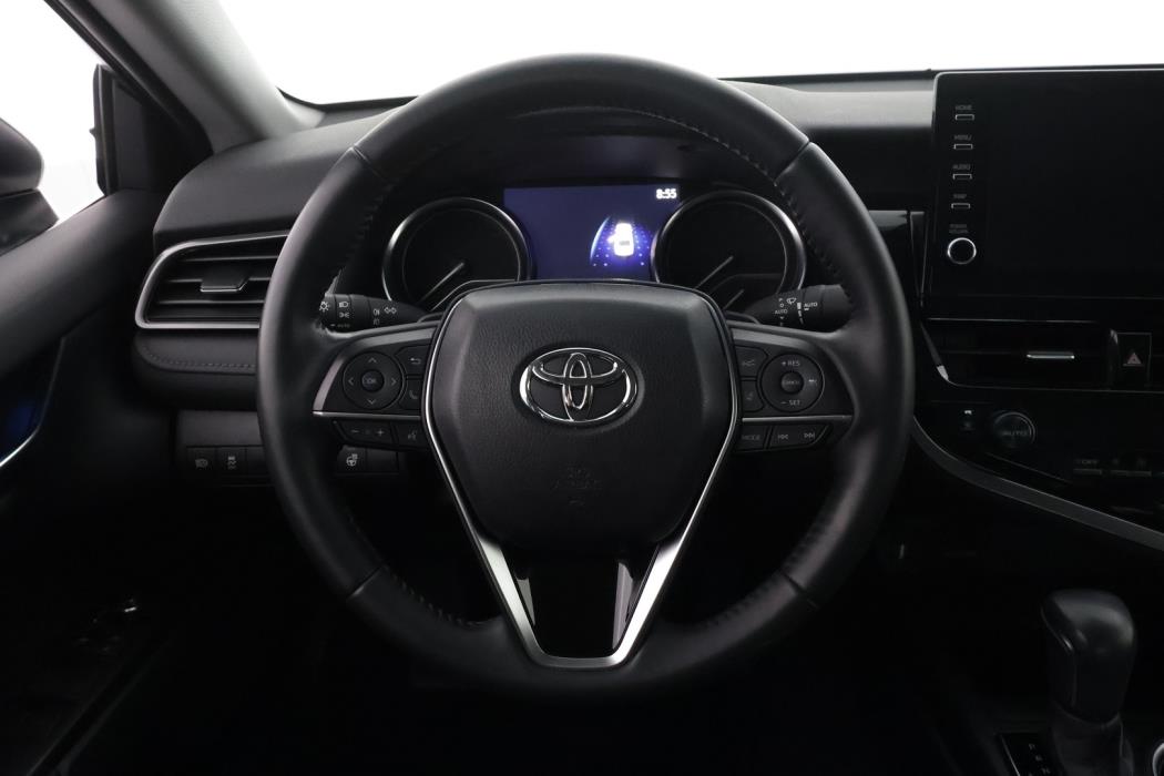 TOYOTA Camry 2024
