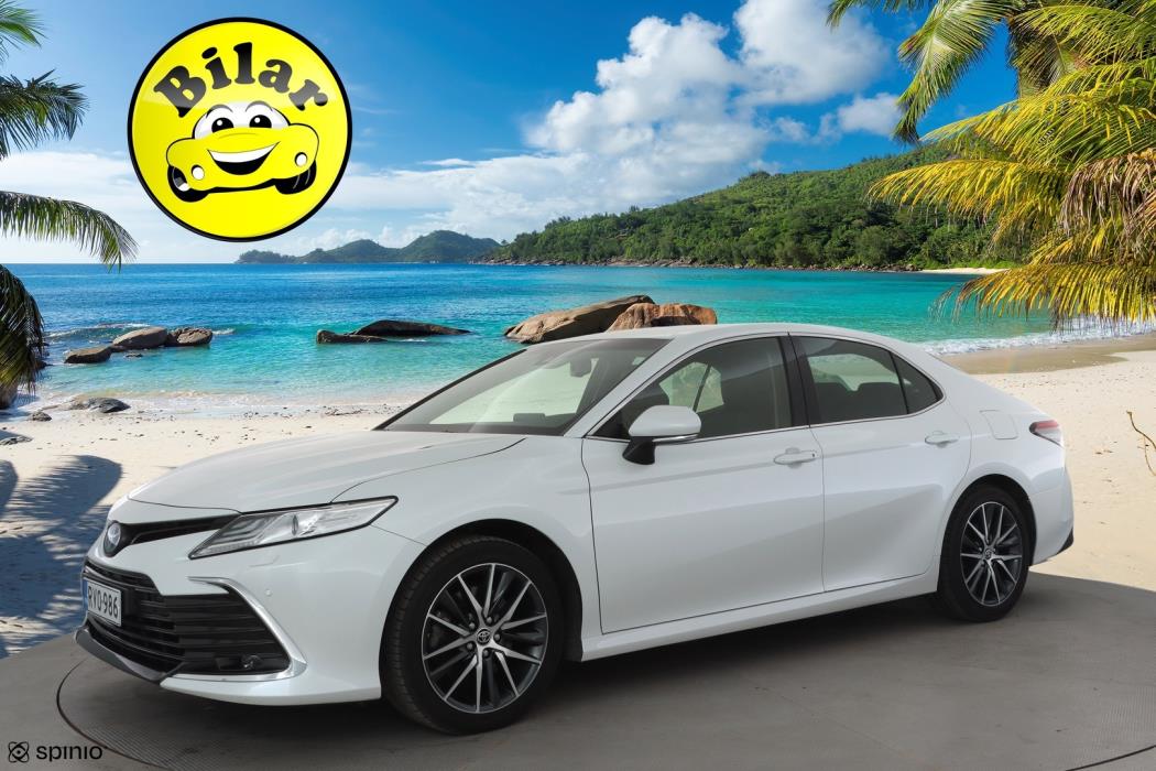 TOYOTA Camry 2024