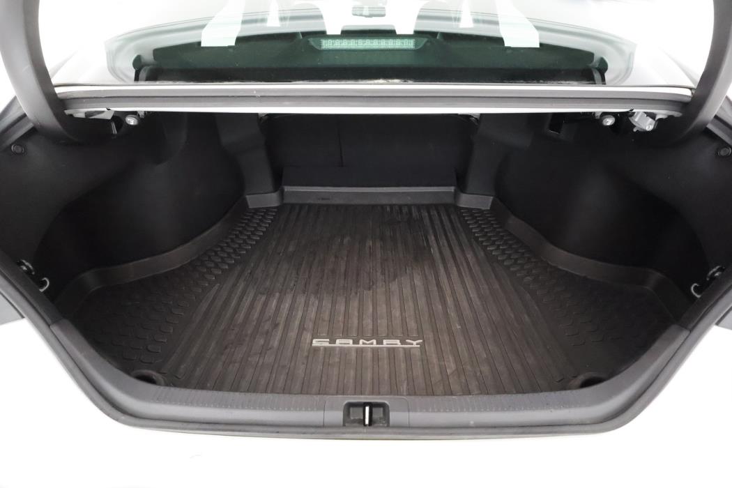 TOYOTA Camry 2024
