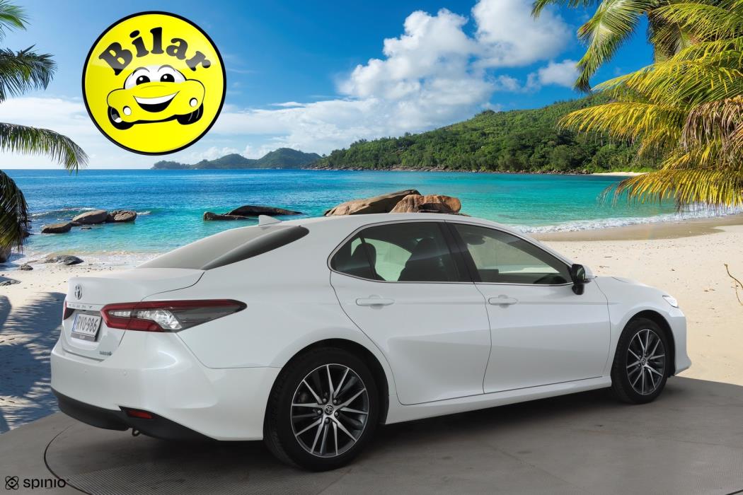 TOYOTA Camry 2024