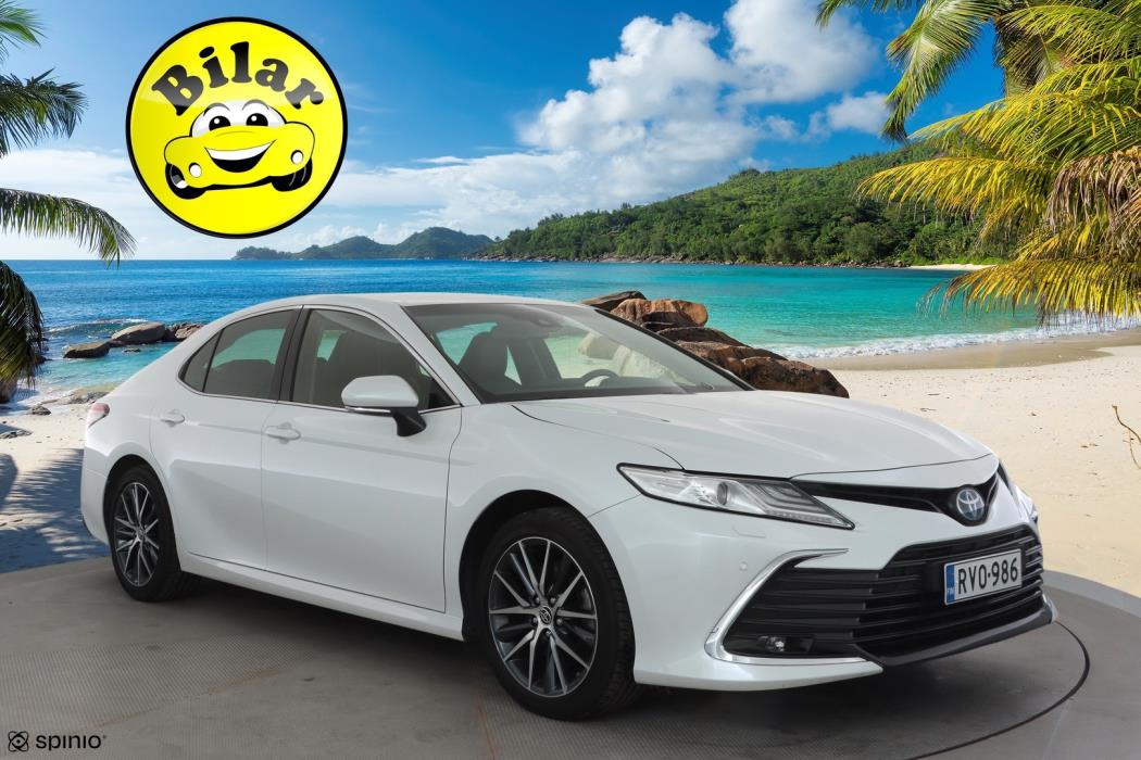 TOYOTA Camry 2024