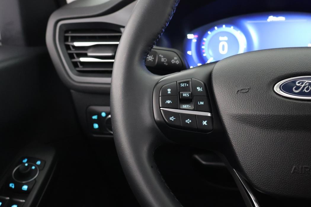 FORD Kuga 2024