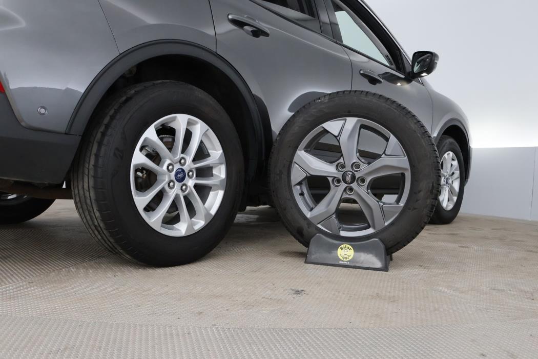 FORD Kuga 2024
