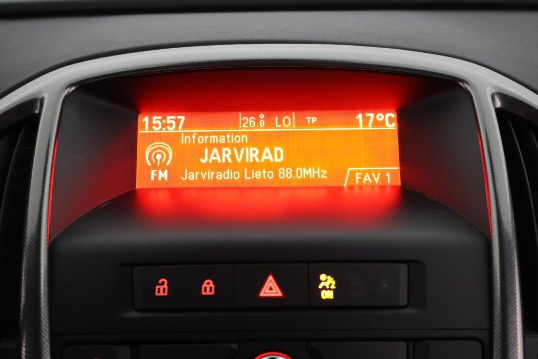 OPEL Astra 2011