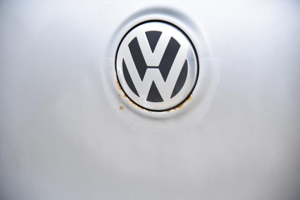 VOLKSWAGEN Golf 2005