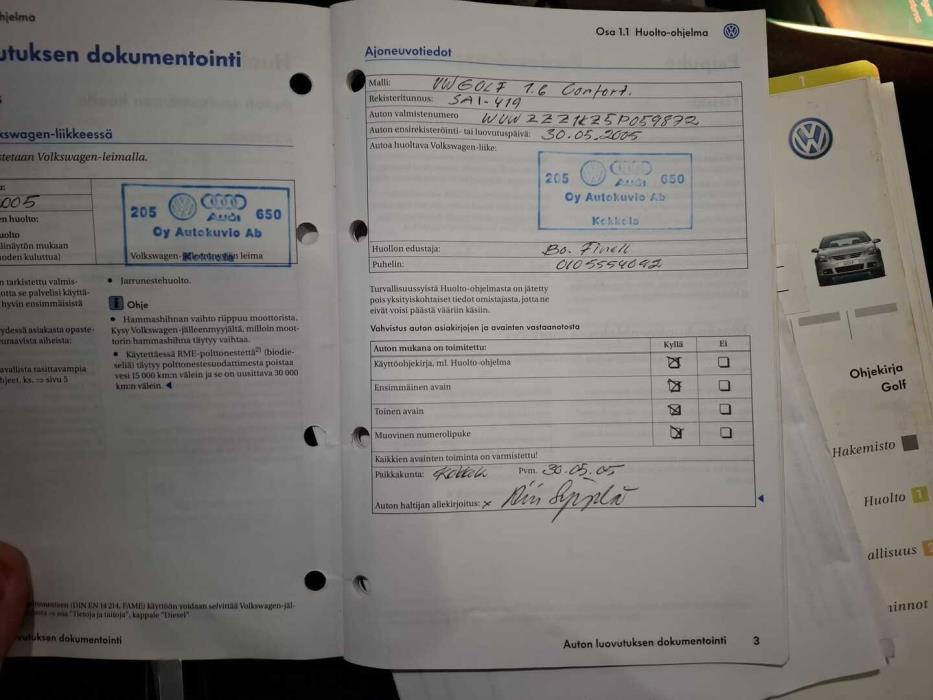 VOLKSWAGEN Golf 2005