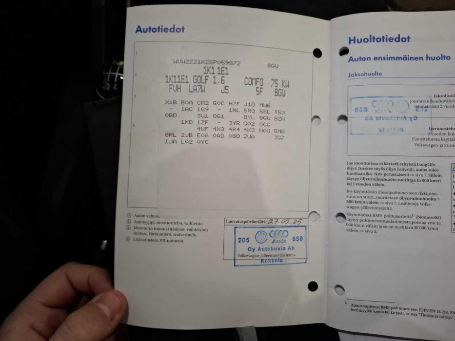 VOLKSWAGEN Golf 2005