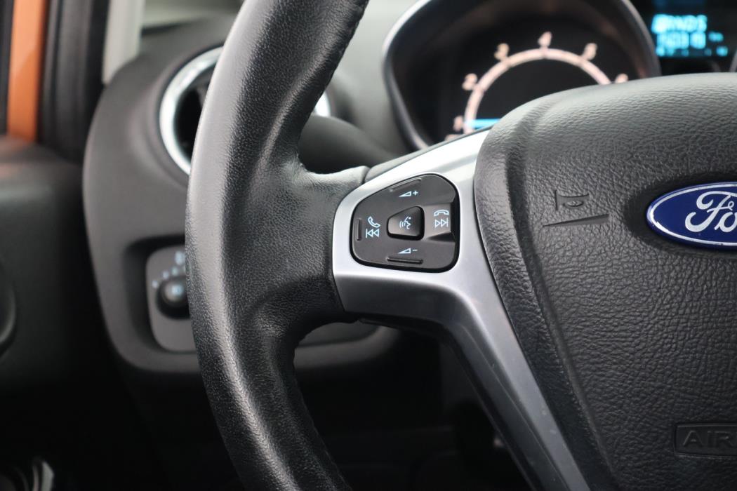 FORD Fiesta 2014